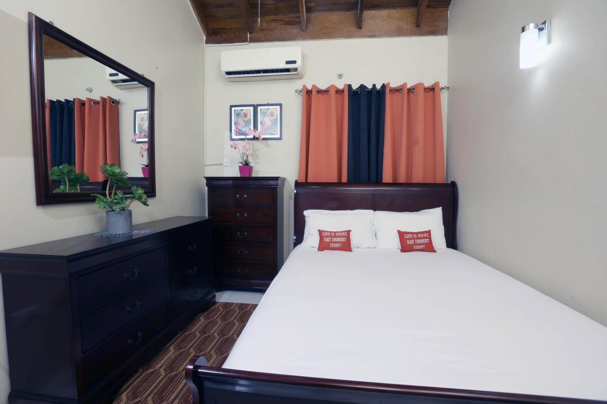 Spacious Luxury 3 Bed Rooms In Kingston Exterior foto