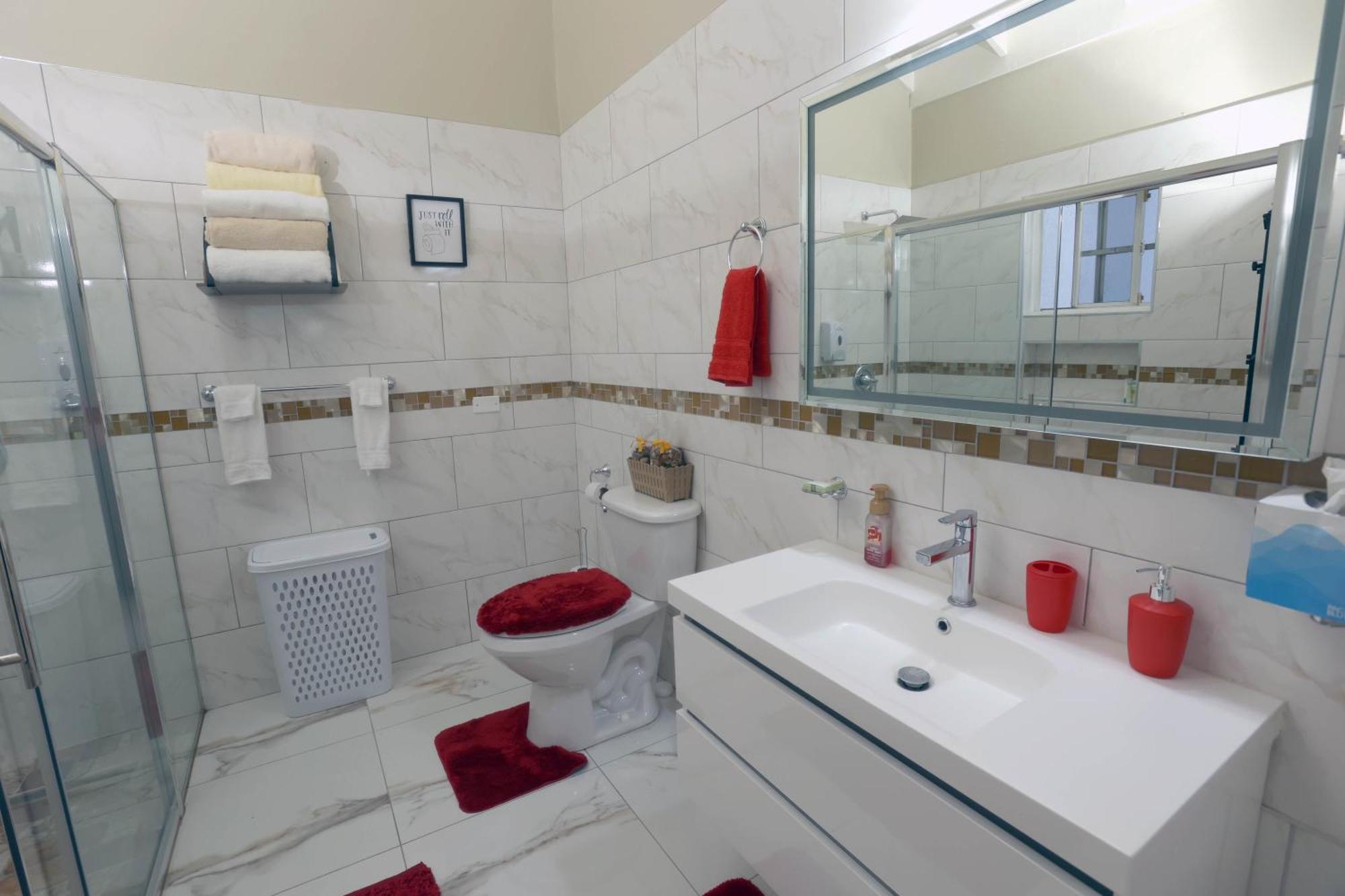 Spacious Luxury 3 Bed Rooms In Kingston Exterior foto