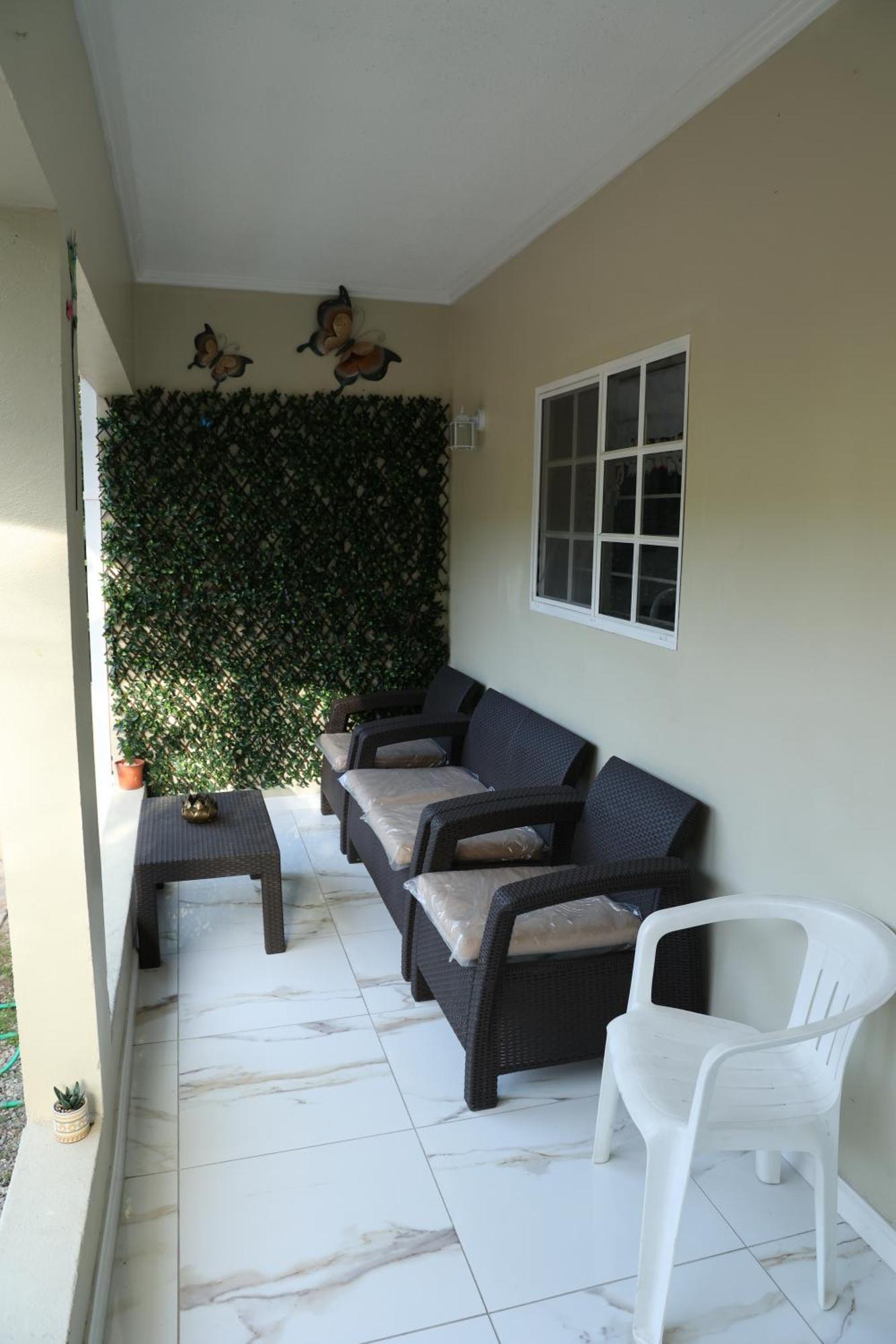 Spacious Luxury 3 Bed Rooms In Kingston Exterior foto